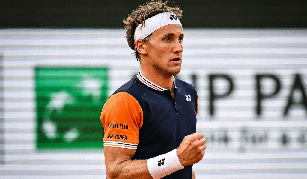 Set Point 🎾 tweet media