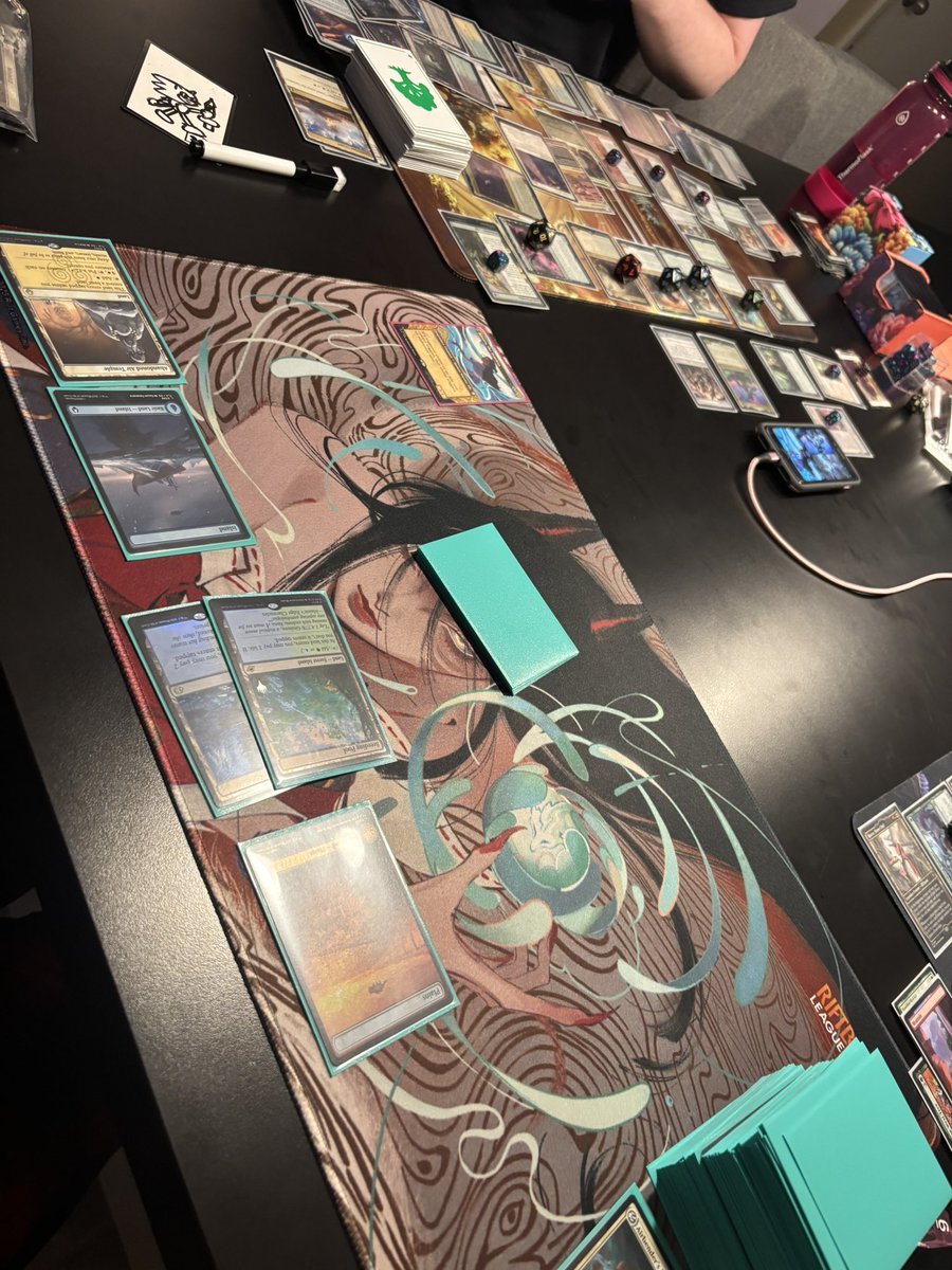 Thanatoast tweet media