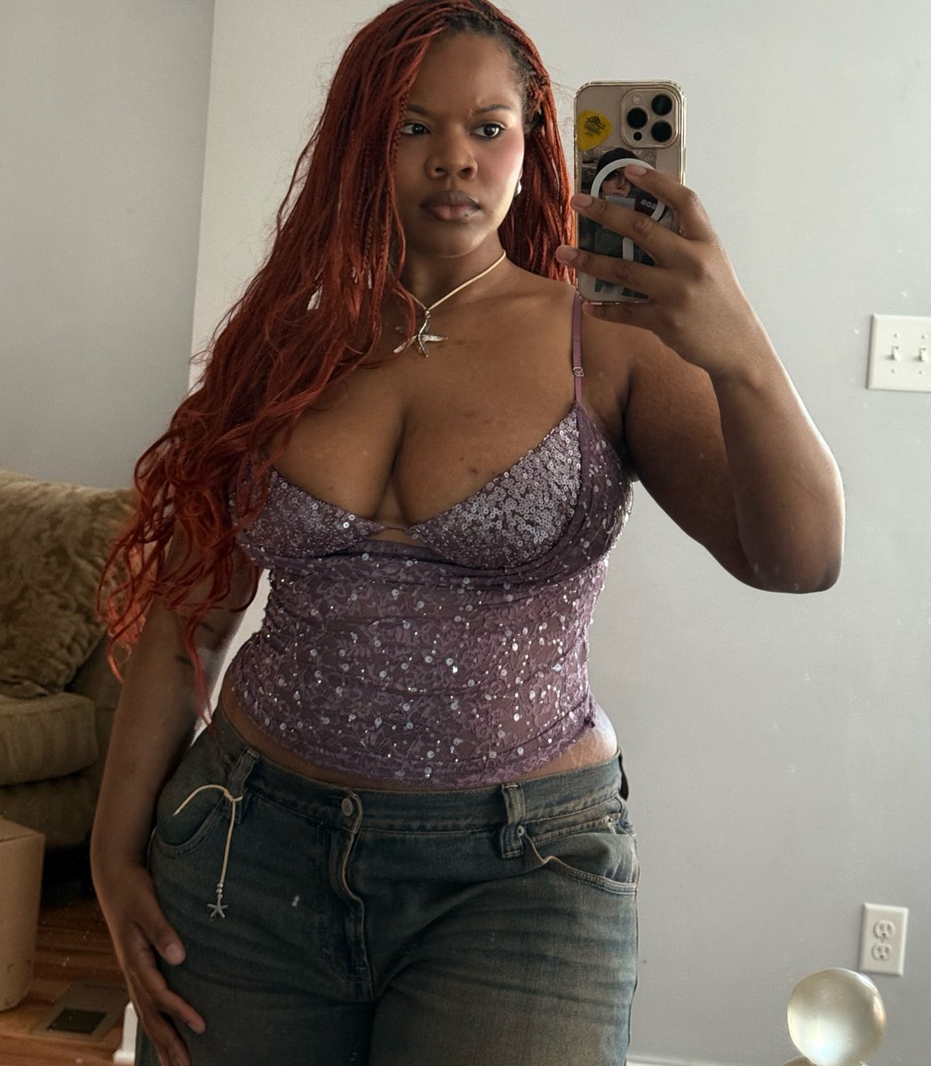 𝓯𝓻𝓮𝓪𝓴𝔂 alice tweet media