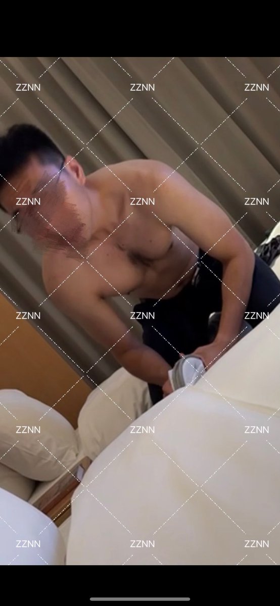 dhpffh2f9r's tweet photo. 谁有这个���源啊 https://t.co/QW4DmWECP5