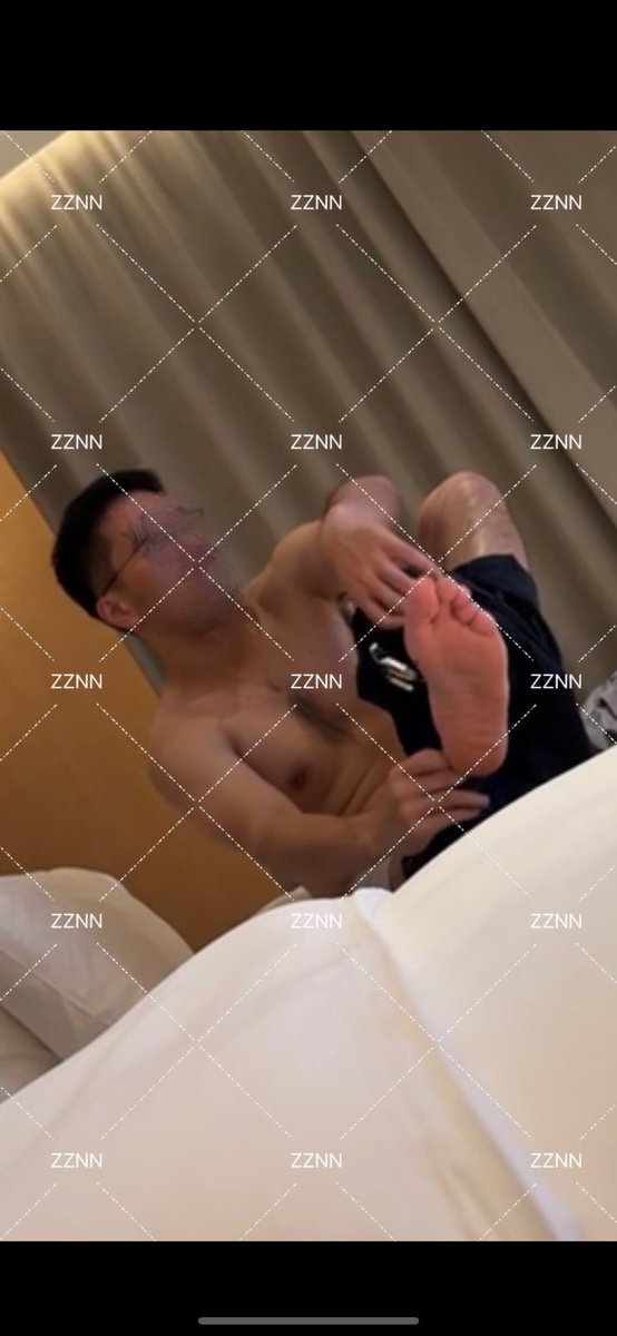 dhpffh2f9r's tweet photo. 谁有这个���源啊 https://t.co/QW4DmWECP5