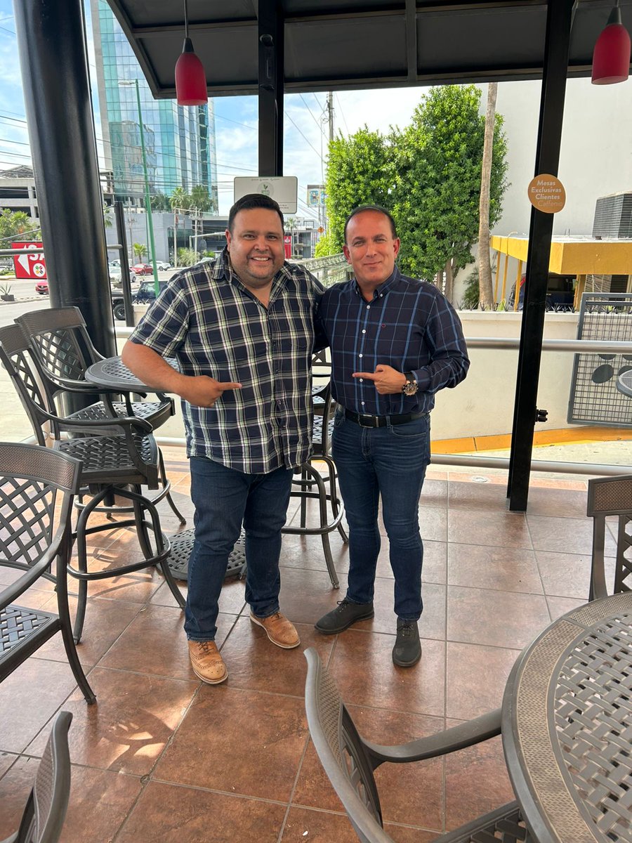 paralosdeapie.com.mx tweet media