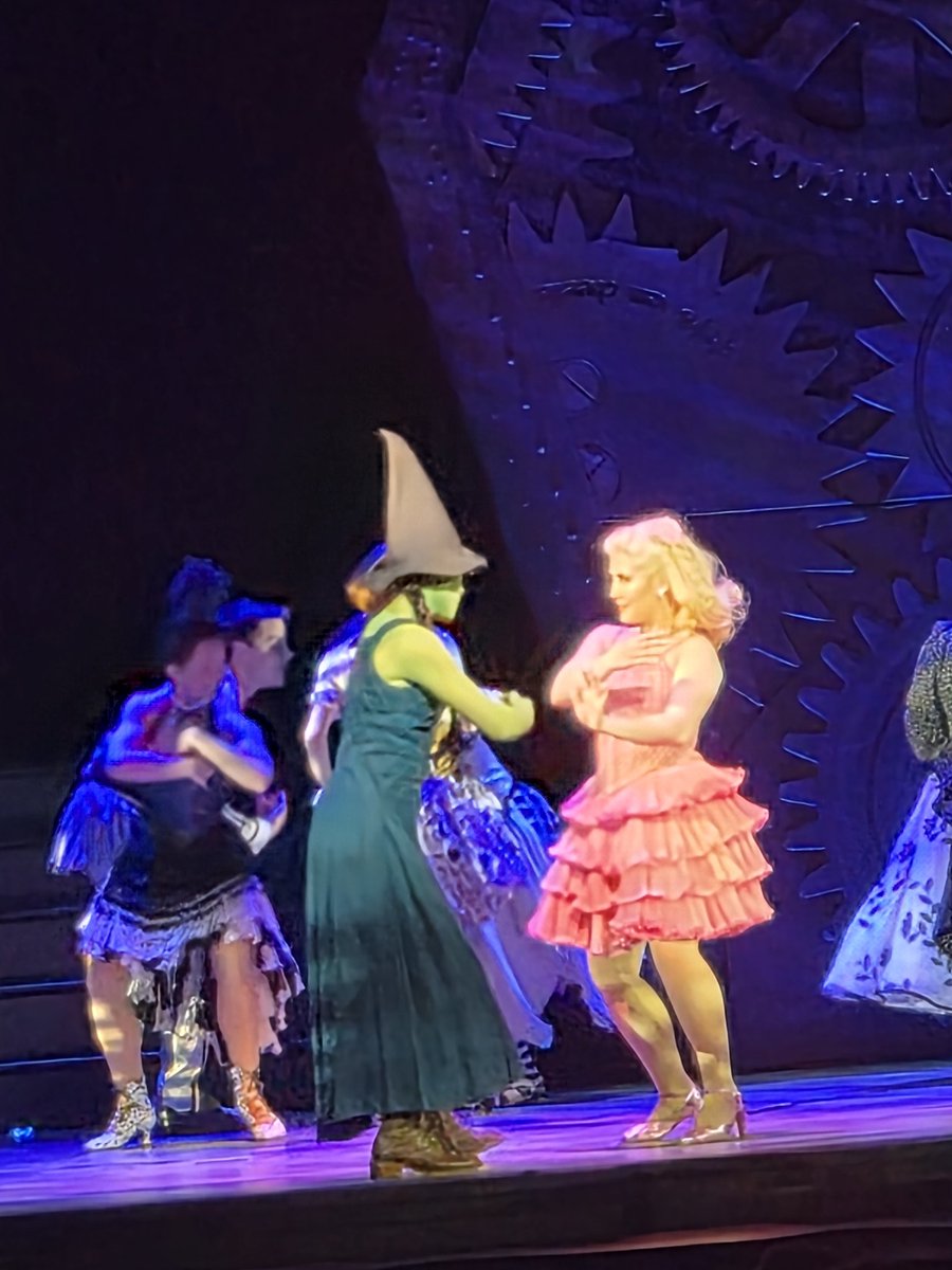 clark_smith's tweet photo. At Wicked (Robinson Center in Little Rock) and it's SPECTACULAR. With my favorite person, my tiny wifey, Samantha. There are several more shows upcoming and plenty of tickets available. You won't regret it! https://t.co/ZUmeDLv612