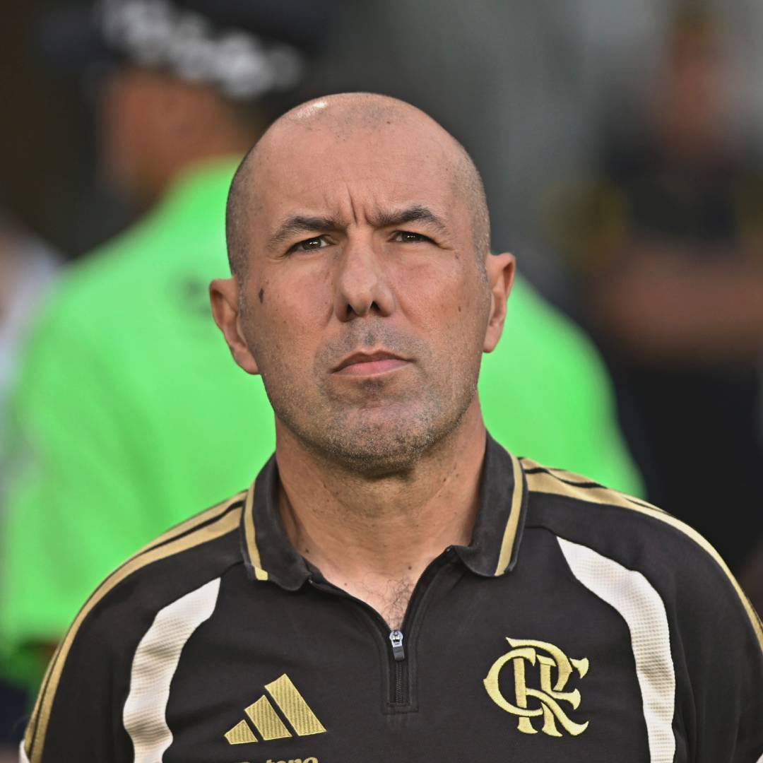 R10 Score tweet media