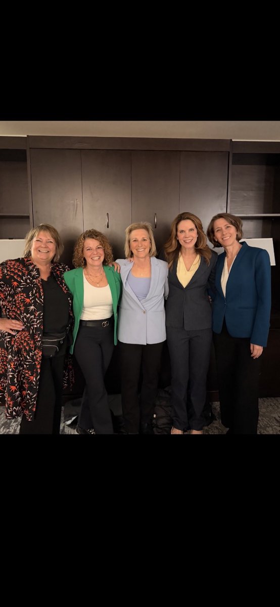 kid_riles's tweet image. I know, I know…

You’ve all seen this picture over the last 24 hours…

But I’m showing it again.

Why?

Because it is such a badass mother fucking picture! 🥰🥰🥰

On Wisconsin baby✌️