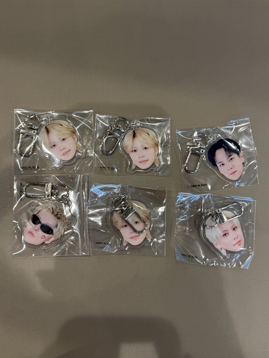 ｱﾔﾈ tweet media