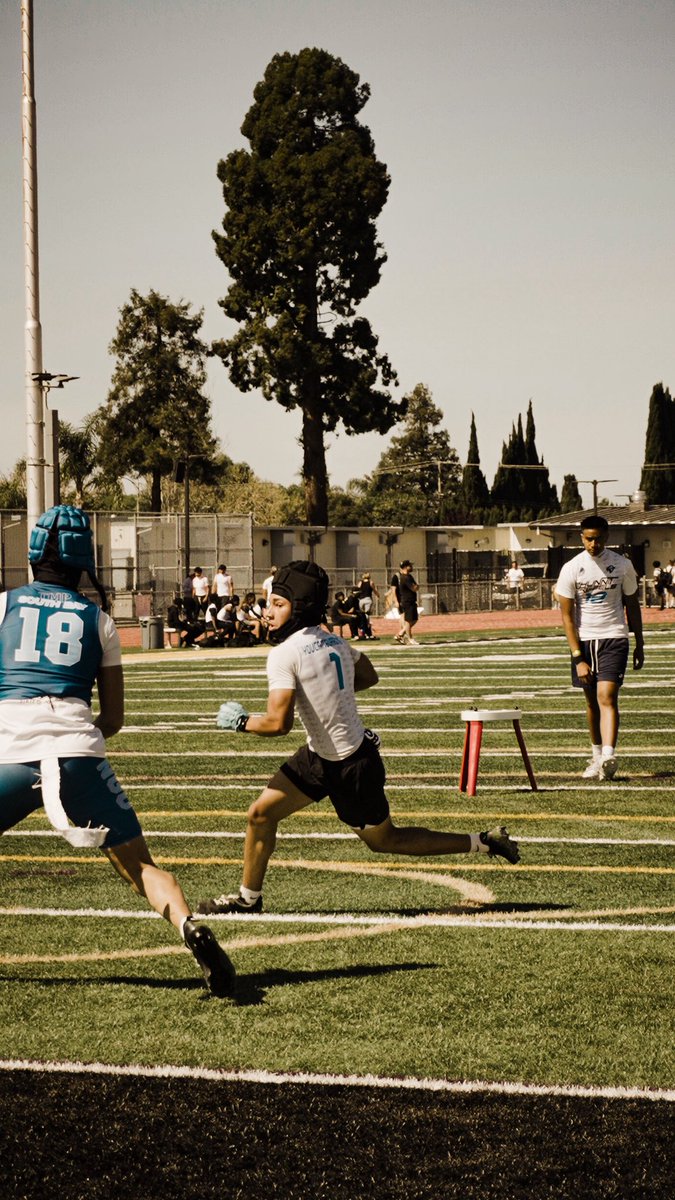 2 H U N N I T tweet media