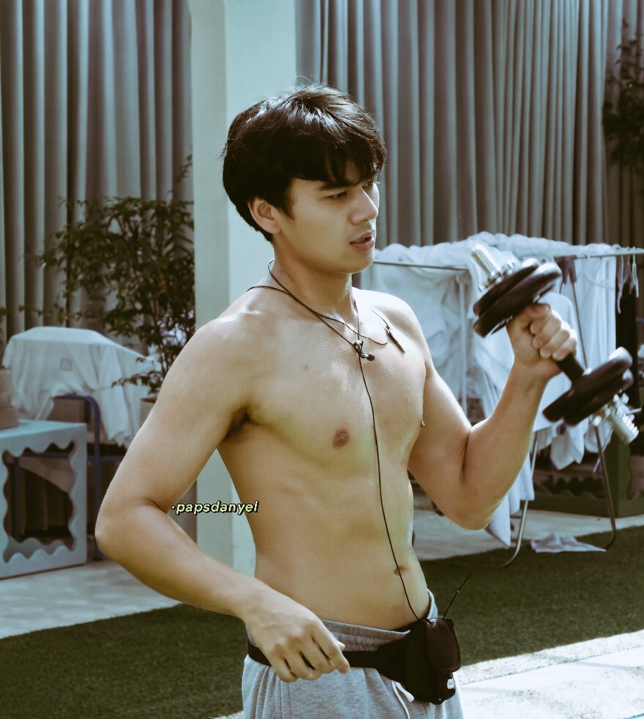 Sheeshh 🥵🔥

#RiverJoseph