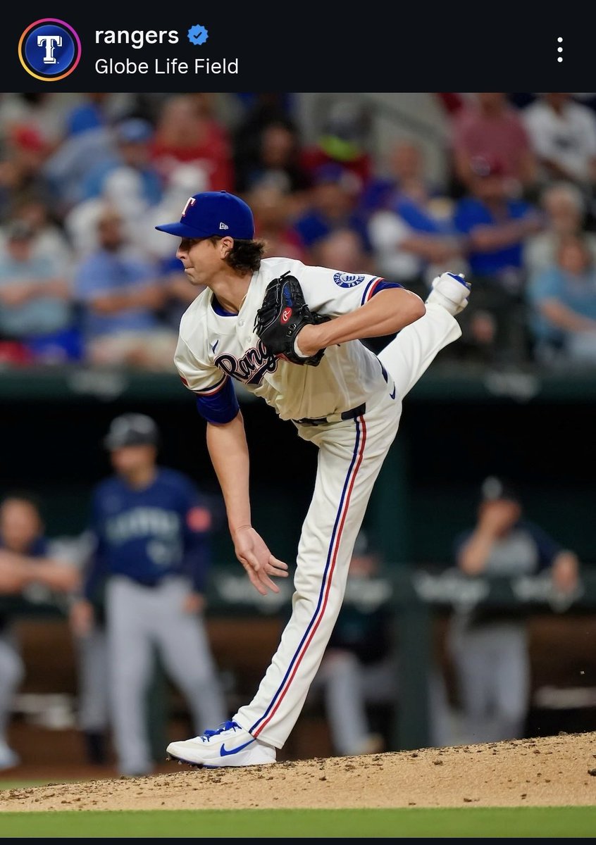 dramatic_one's tweet image. Take 2 

WAS THIS WHEN HE HURT HIMSELF?? 
#degrom 
#Rangers
#AllForTx