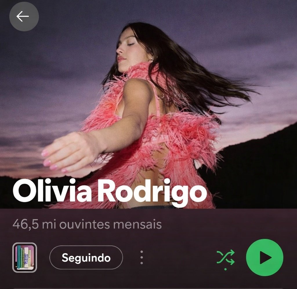 lucca🩷DROP DEAD tweet media