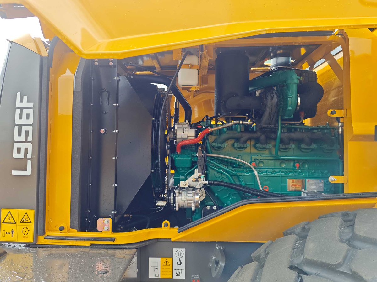 CarlHan158847's tweet photo. Brand New SDLG L956F 5Ton Wheel Loader
Contact at WhatsApp: +86 19103865028
#SDLG #L956F #WheelLoader #ConstructionMachinery #MiningEquipment #HeavyMachinery #ConstructionTools #Loader #EngineeringMachinery #SDLGmachinery #MiningLoader #ConstructionSolutions https://t.co/RvIP3yPQjP