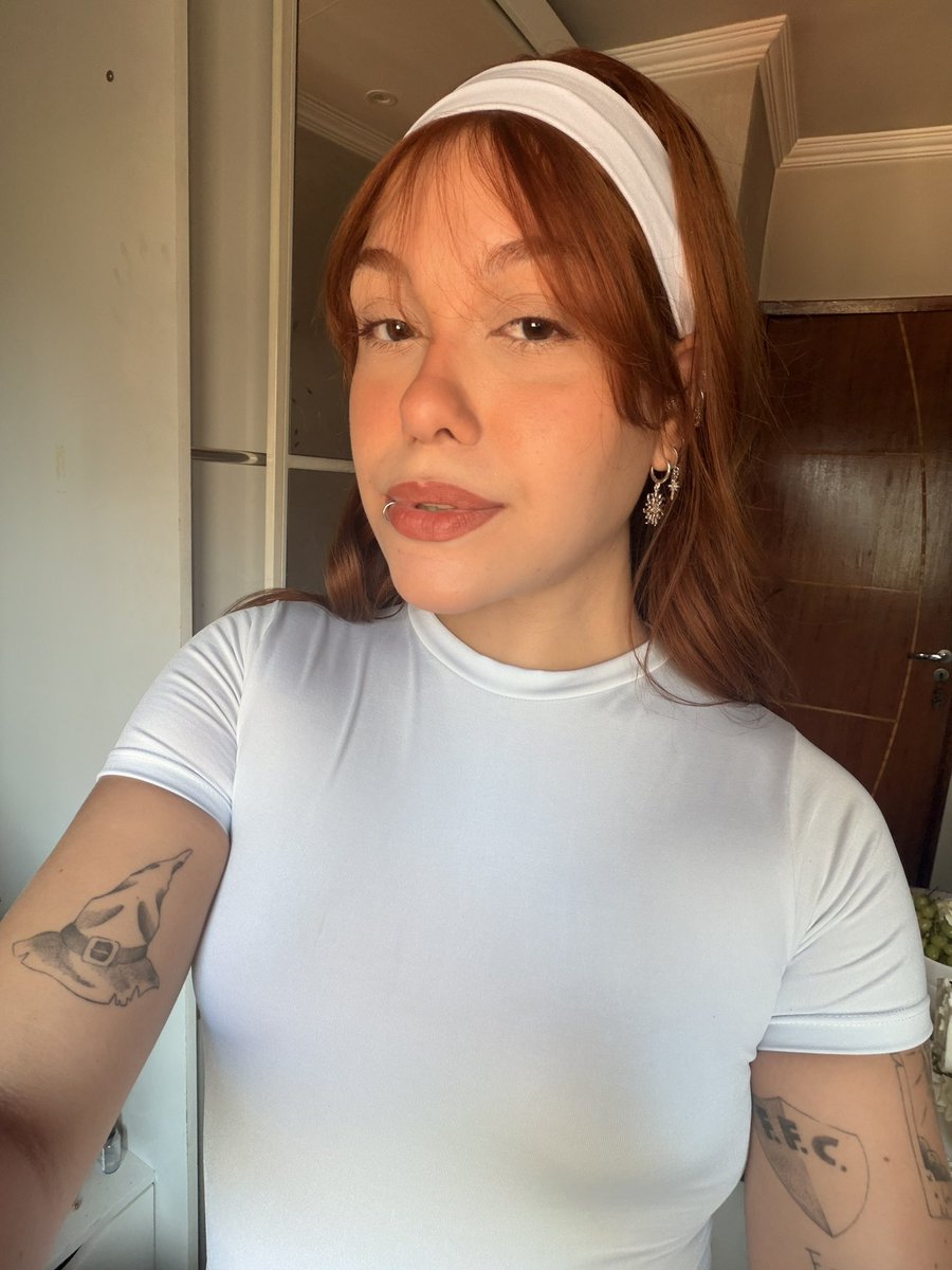 A ruiva deste site ᶠᶠᶜ tweet media