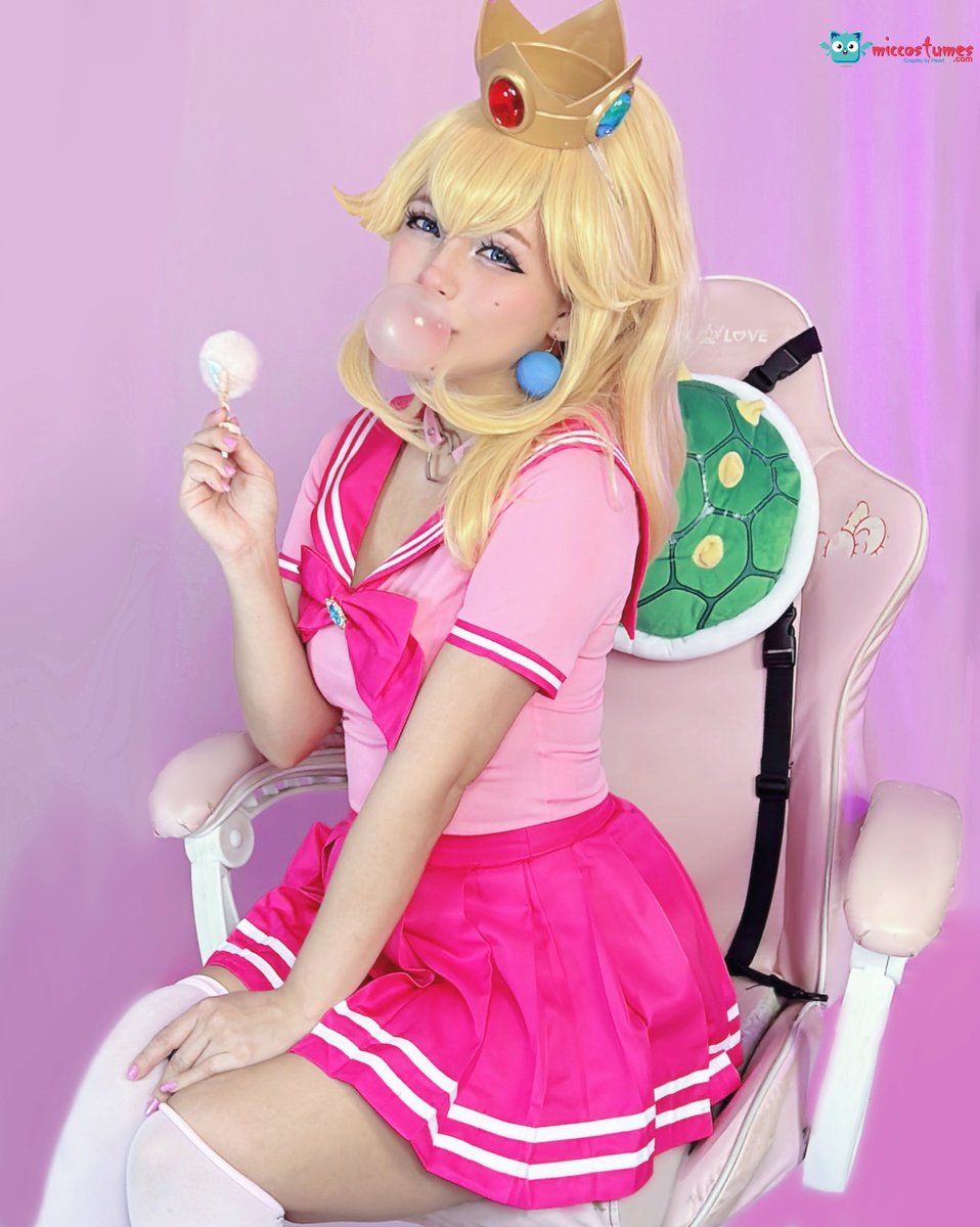 MiccostumesFrr's tweet photo. La magie du royaume champignon, c'est l'amour qu'on y partage. ✨
🔍240837
cosplay par @fluffylissa
#miccostumes #supermario #princesspeach #mario #nintendo #princesscosplay #gamecosplay #cosplaycostume #peachcosplay #mushroomkingdom #princessdress #cosplayer #cosplaystyle https://t.co/QuDZQAjMjN