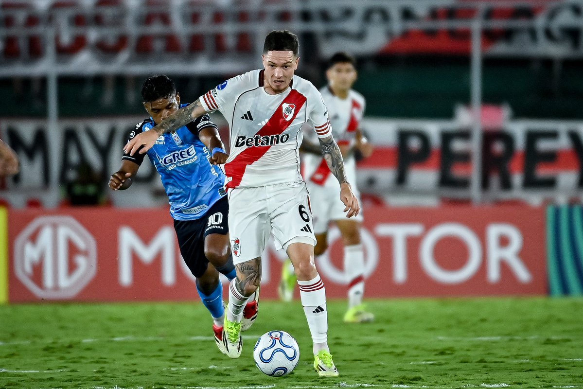 GermanBalcarce's tweet image. #RIVER | De antemano, salvo que Red Bull Bragantino empate o pierda en Venezuela, el punto no es bueno. Tampoco malo, pero era un partido para ganar. La expulsión de Lucas Martínez Quarta condicionó el desarrollo. Santiago Beltrán, una vez más, demostró estar a la altura.