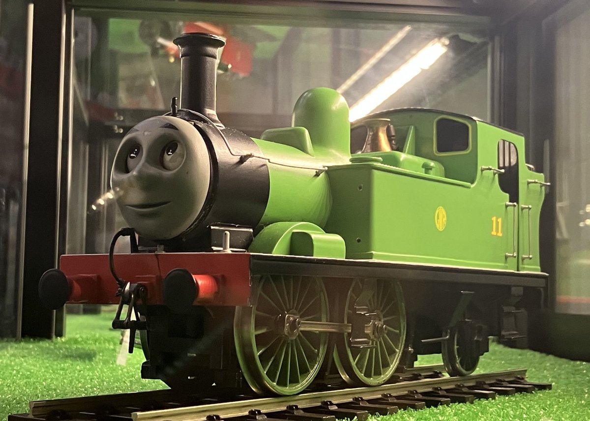 オリヴァリン酸🅾🅻🅸🆅🅴-®️テイフジョウ tweet media