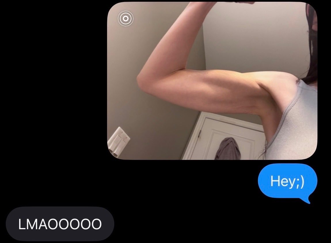 ivy 🌹 tweet media