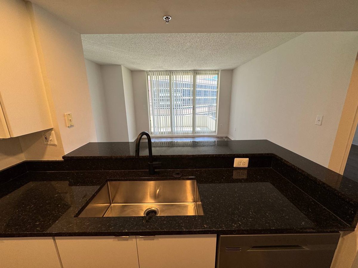 DrSocrates💚🤍❤️ tweet media