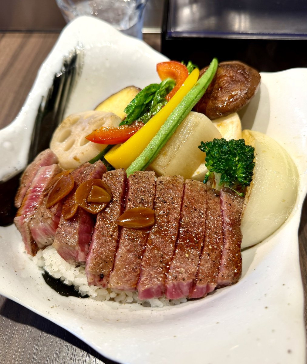 くろもん@上野御徒町 tweet media