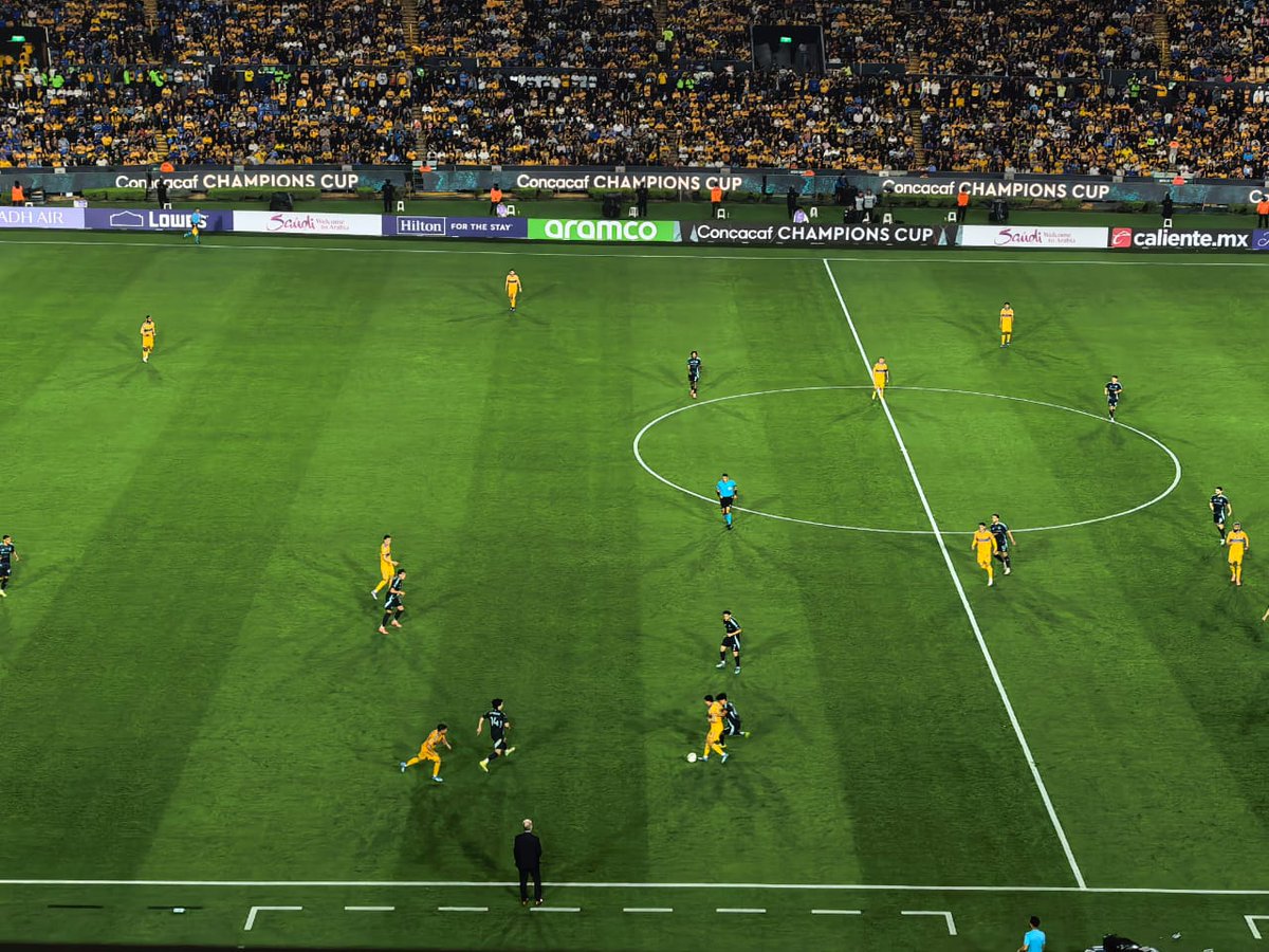 VENTAJA FELINA EN LA IDA

Termina el encuentro entre Tigres y Seattle, los locales se quedan con la victoria en este partido de ida de los cuartos de final de la Concachampions con tantos de Ozziel Herrera y Joaquim los felinos se llevan una ventaja considerable para la vuelta.