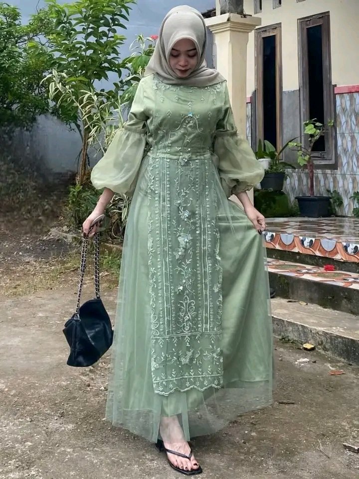 PyeonAhh's tweet photo. Baju kondangan brukat yg aku cari 😍
cantikk polll desain nyaaa, warna juga cakep² !!!
Beli disini ya 🖇️ https://t.co/66PI4LfXAA https://t.co/OVmG9GD6Jh