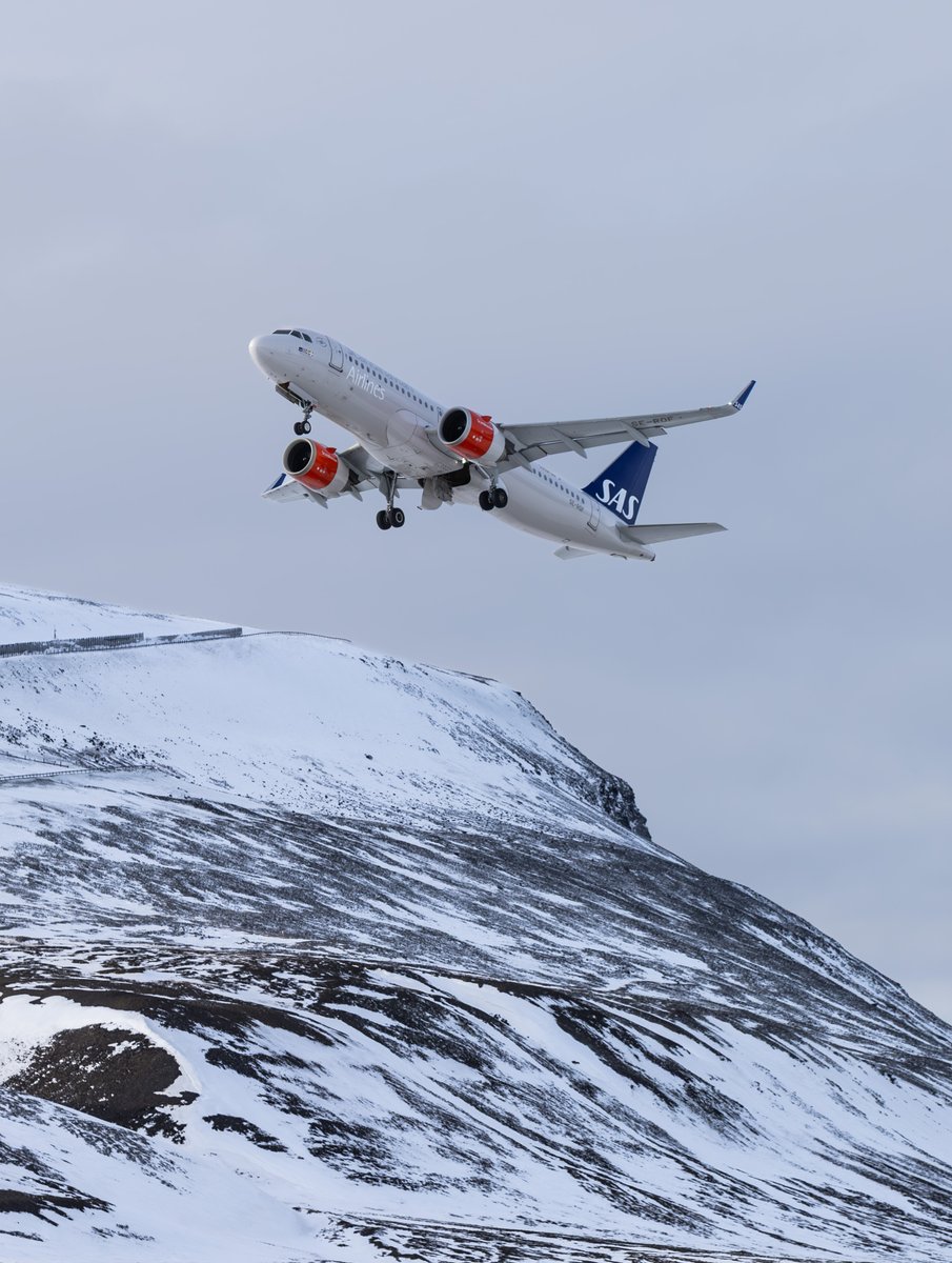 airwaysmagazine's tweet image. Svalbard, the northernmost airport in the world

📸: Ivan Sushko/ Airways      

#norwegian #boeing #avgeek