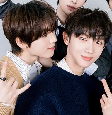 ニ ア 子 tweet media