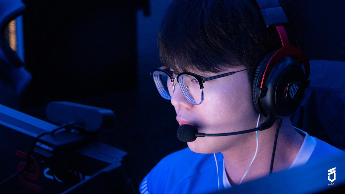 SOOPers_PUBG's tweet image. [𝗦𝗢𝗢𝗣𝗲𝗿𝘀 𝗕𝗲𝗵𝗶𝗻𝗱 📸 - 𝟮𝟬𝟮𝟲 𝗣𝗚𝗦 𝟯]

DN SOOPers PUBG 팀 선수단의 PGS 3 현장!
응원해주신 팬분들 정말 감사합니다💙
PWS에서 만나요!

#STAYSHARP #DNS #DNSWIN #PUBG