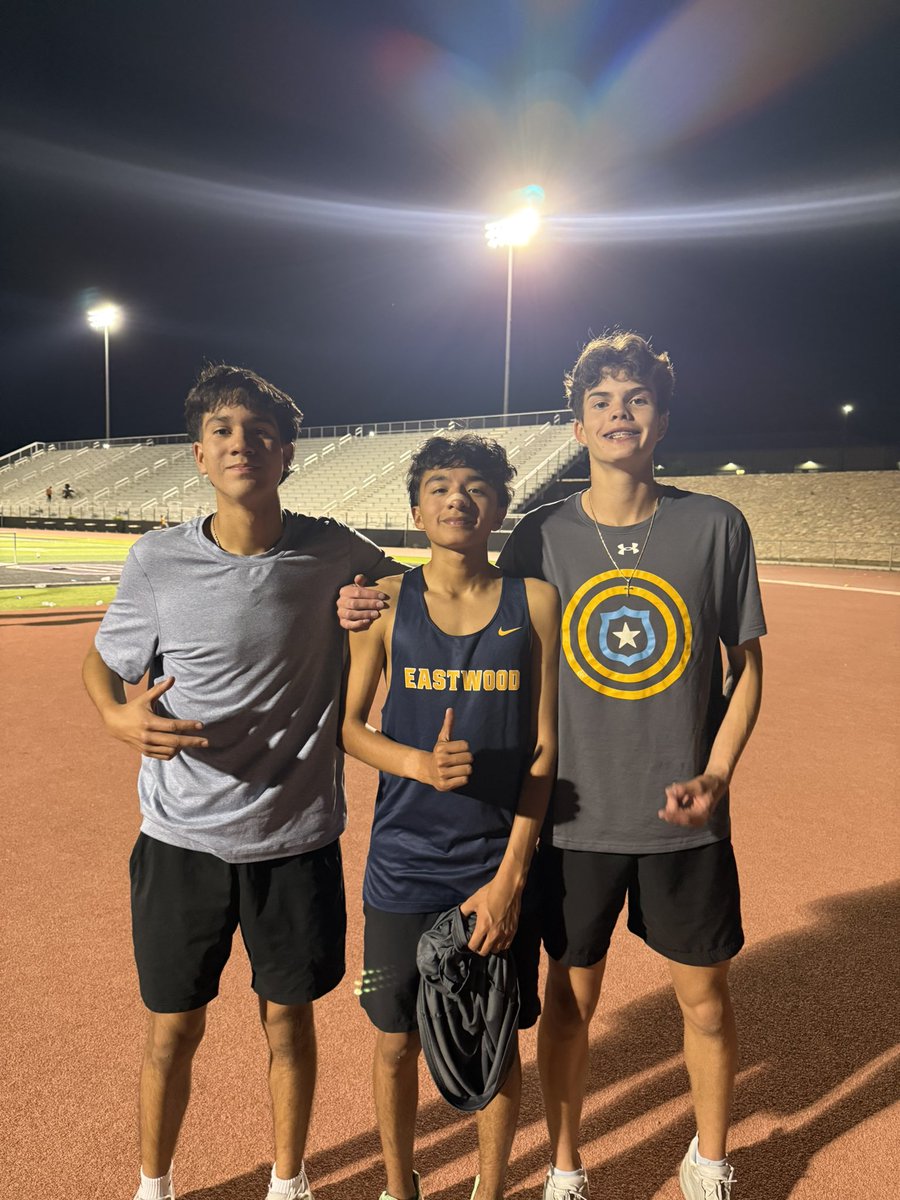EastwoodTrack's tweet photo. Congratulations to the Trooper Trio of Noah Garcia, Noah Loweree, and Jacob Lara for their performances in the varsity 3200 final at the district 1-6A! Noah Garcia 🥇, Noah Loweree 🥈 and Jacob Lara 5th. Both Noah’s qualify to Area next week! @RealRobRobledo @EHSCoachLopez https://t.co/Ej8XC8R72K