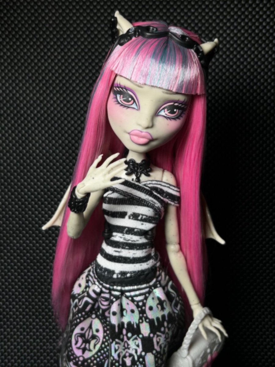 ₊˚ෆ tweet media