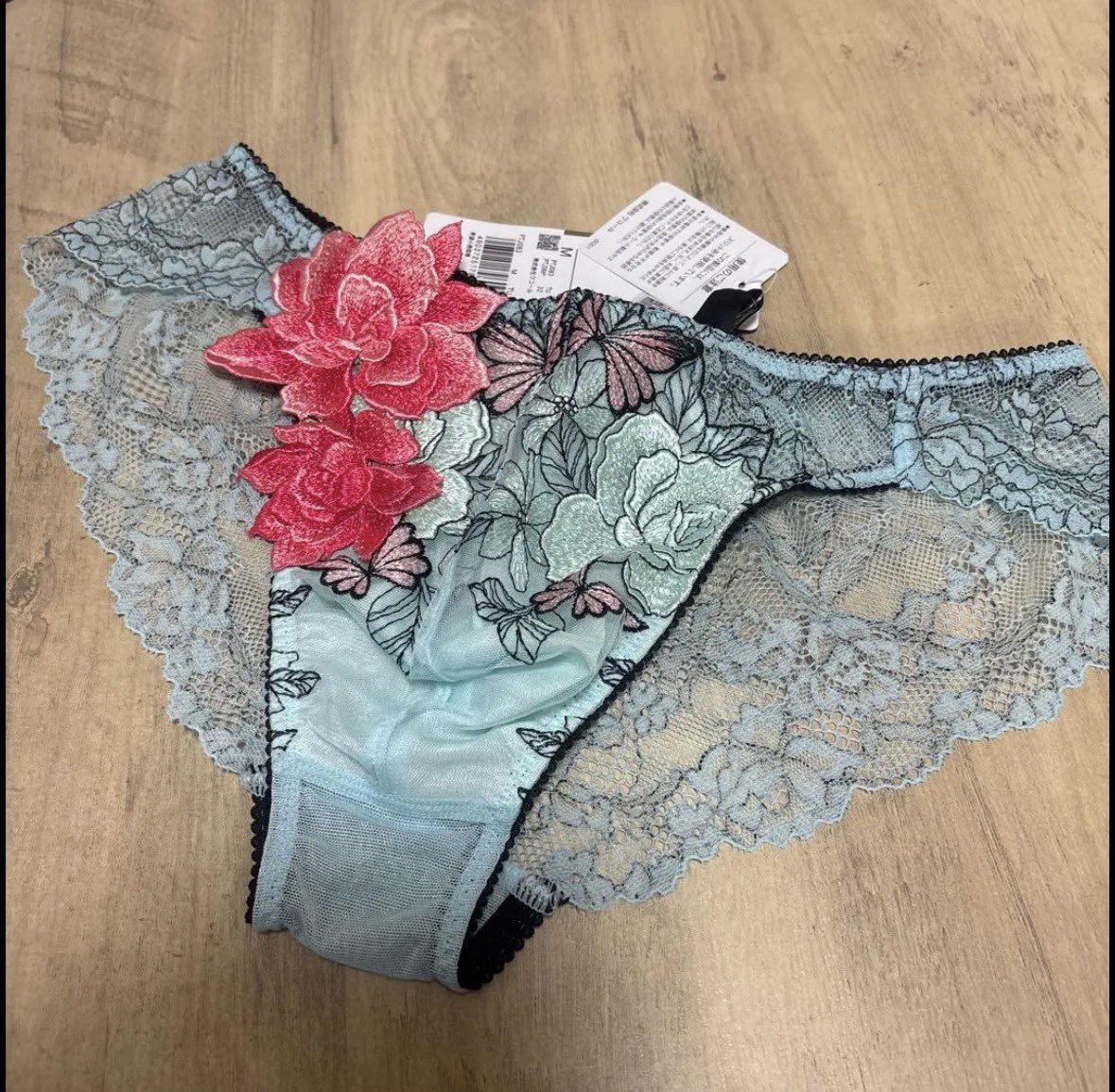 X&Y 台北情侶 tweet media