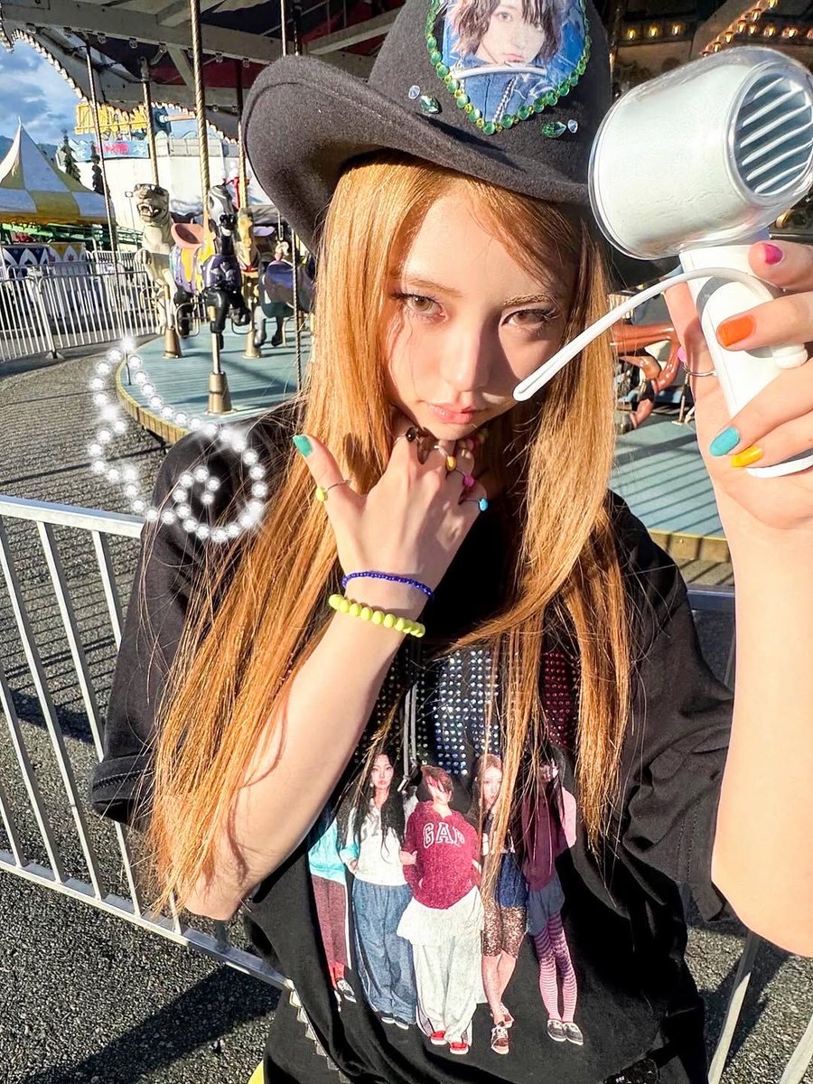 H🅰️UM tweet media