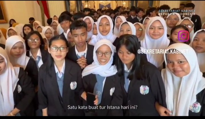 TERIMAKASIH Bapak Presiden Prabowo Subianto  yg telah memberi kesempatan siswa-siswi sekolah ,upaya memupuk Nasionalisme anak bangsa.

<a href="/YandriSusanto/">Yandri Susanto</a> 
@SekretariatNegaraRI 

#BPSDMKementerianDesaPDT
#TerimakasihBapakPresiden 
#IstanaMerdeka #MemupukNasionalismeAnakBangsa