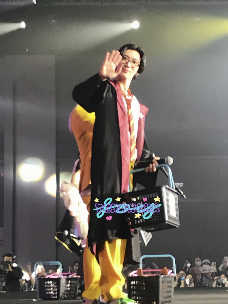 TCHAXCHA's tweet photo. from 2022 to 2026 ꕀ♡

ถ้าจะมีอะไรสักอย่างให้เสียดาย
คงเป็นทำไมเราไม่รู้จักเตนล์ให้เร็วกว่านี้

#TENyearsDebutAnniversary https://t.co/4cmdX0Hm0C