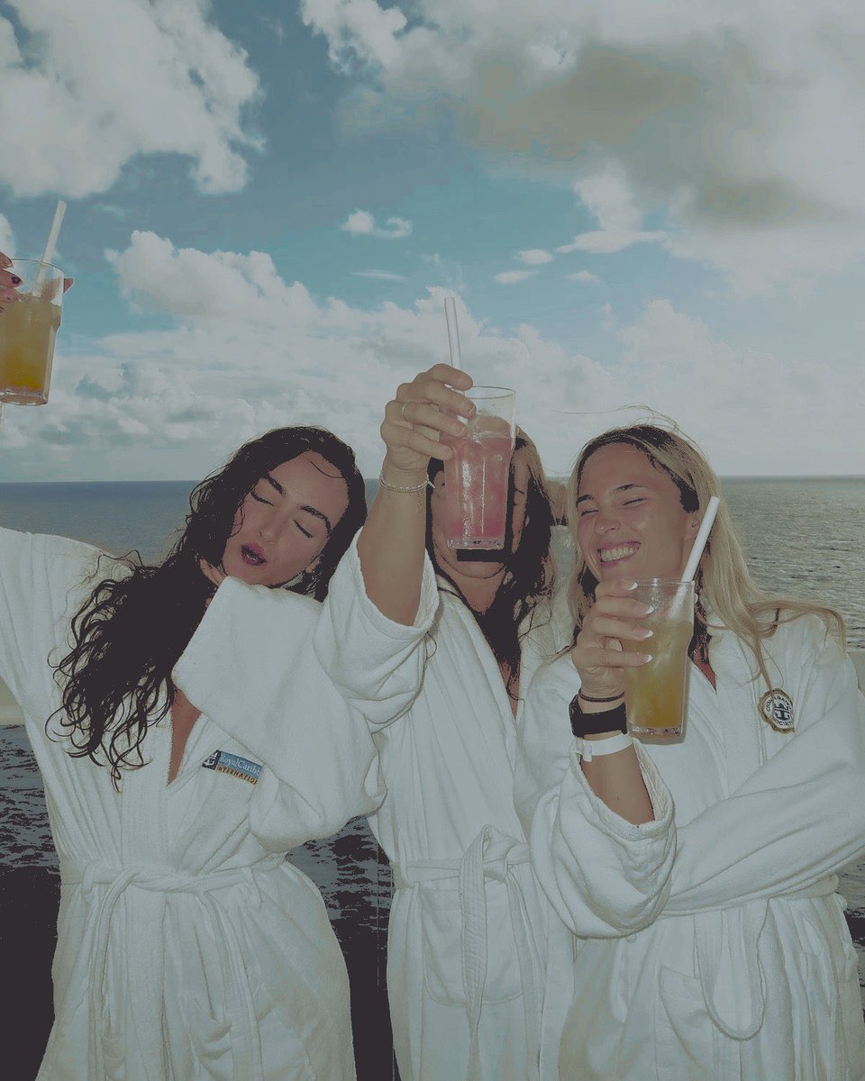  𝓜𝒂𝒄𝒌𝒆𝒏𝒛𝒊𝒆 .ᐟ tweet media