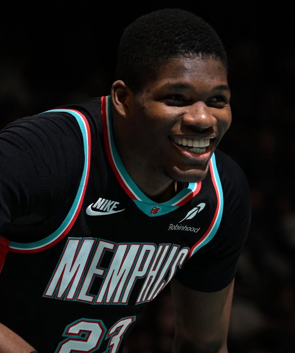 Hoop Central tweet media