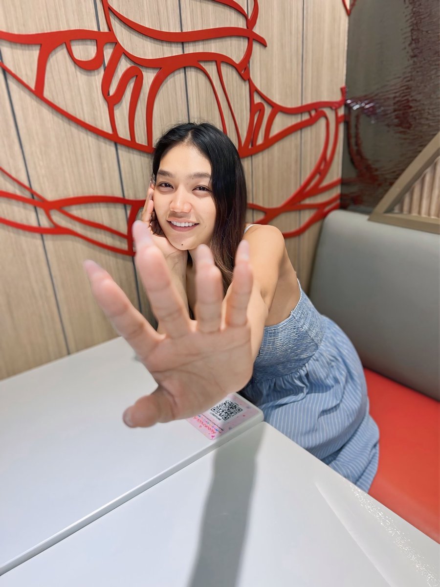 Nuttanicha’Praew tweet media
