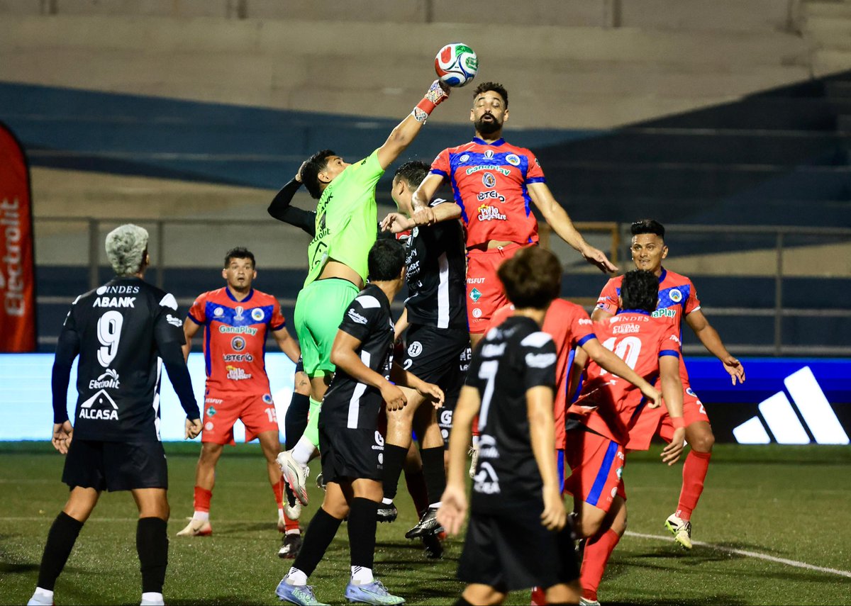 INDES El Salvador tweet media