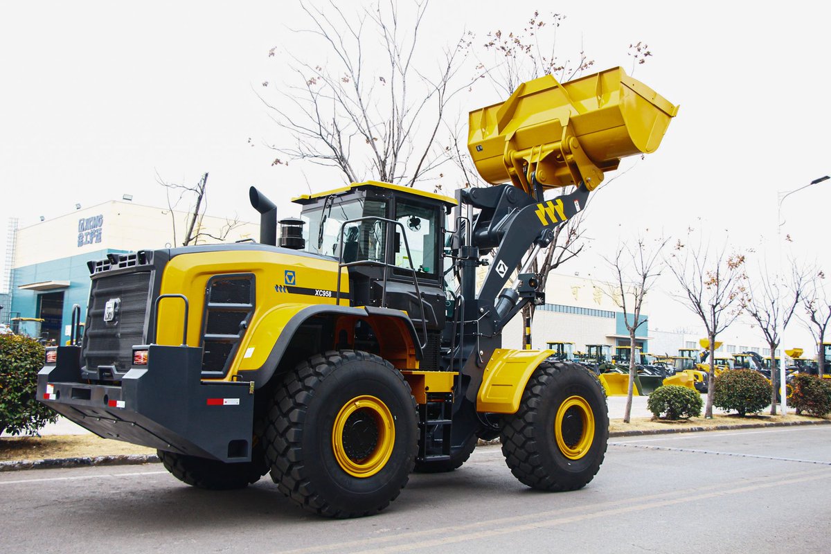 Ciel001204's tweet photo. Welcome to inquire！
#roadroller #xcmg #sem #loader #excavator #motorgrader #hyundai https://t.co/W1lOeld6OF