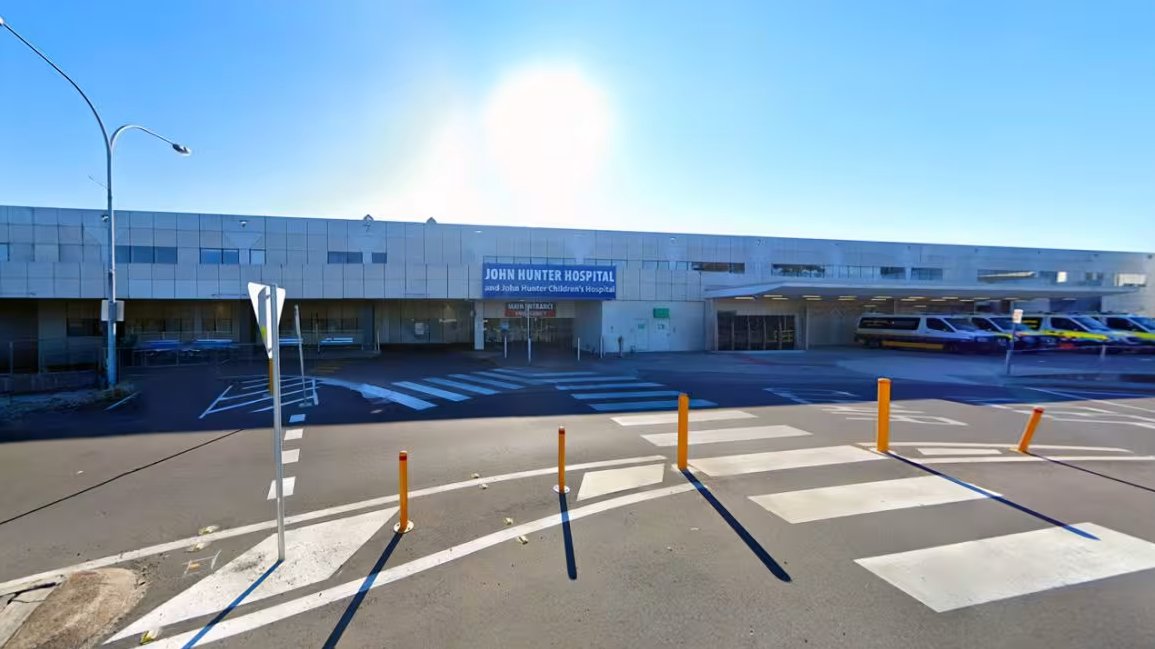 Measles Case Confirmed At John Hunter Hospital 

Details: 2nurfm.com.au/news/case-of-m…

#johnhunterhospital
#measles