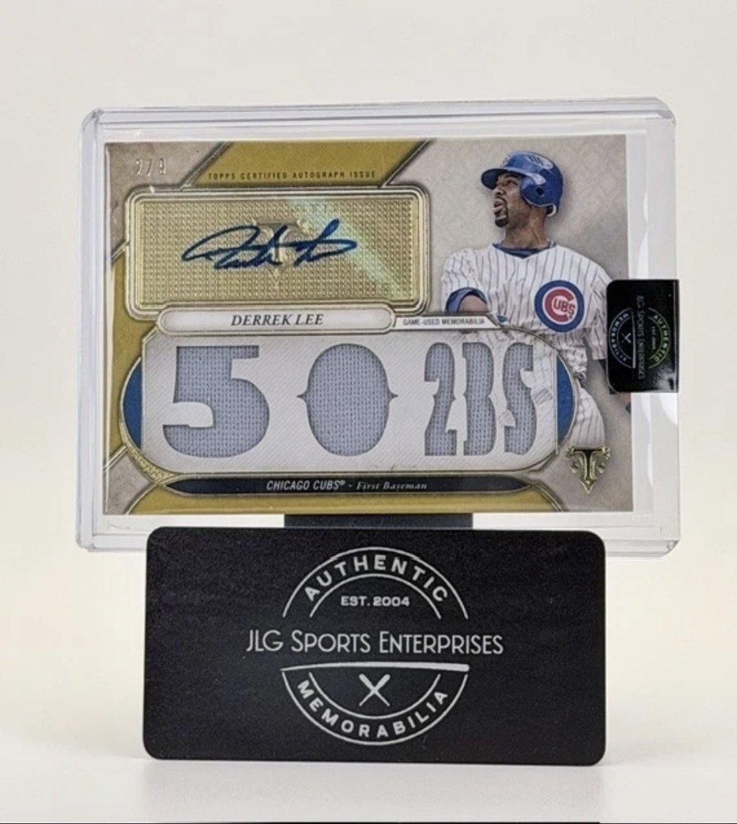 JLGSports's tweet photo. Derrek Lee Chicago Cubs 2017 Topps Autograph Threads LE #TTAR-DLT /9 @CardPurchaser #thehobby #collector #cubs https://t.co/fcGktQTAl3
