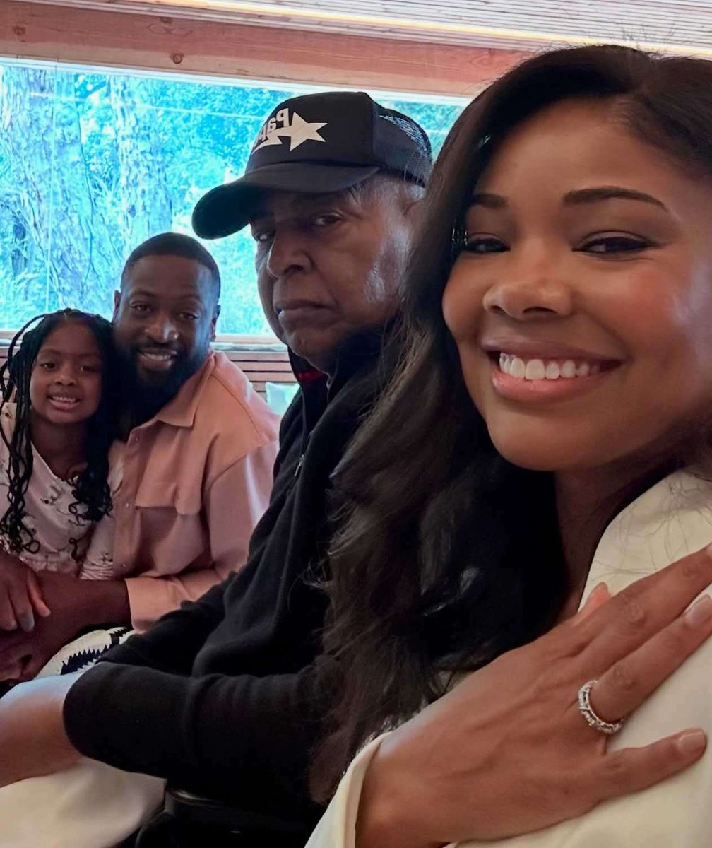 BlackNews's tweet image. Actress Gabrielle Union's Father Dies at 81 After Years of Battling Dementia

blacknews.com/news/actress-g…

#blacktwitter #black #celebrity #celebritynews #dementia