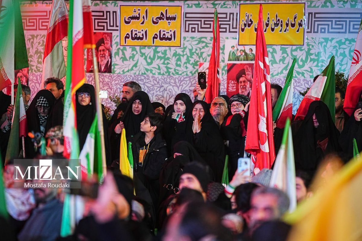 whyharsh09's tweet photo. Overnight Images From Iran - 

#Israel #Geopolitics #UsVsIran 
#Iran https://t.co/cLb0EwbtYv