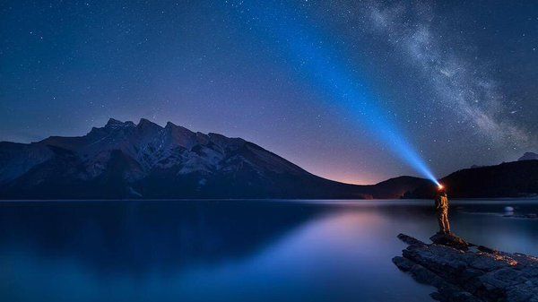 WrtrStat's tweet image. I like the quiet moments when you are writing the story and the words fall into place. #AmWriting #AmEditing Those are the moments when you most feel like a writer. - Wrtr

#Writing #Writer #Author