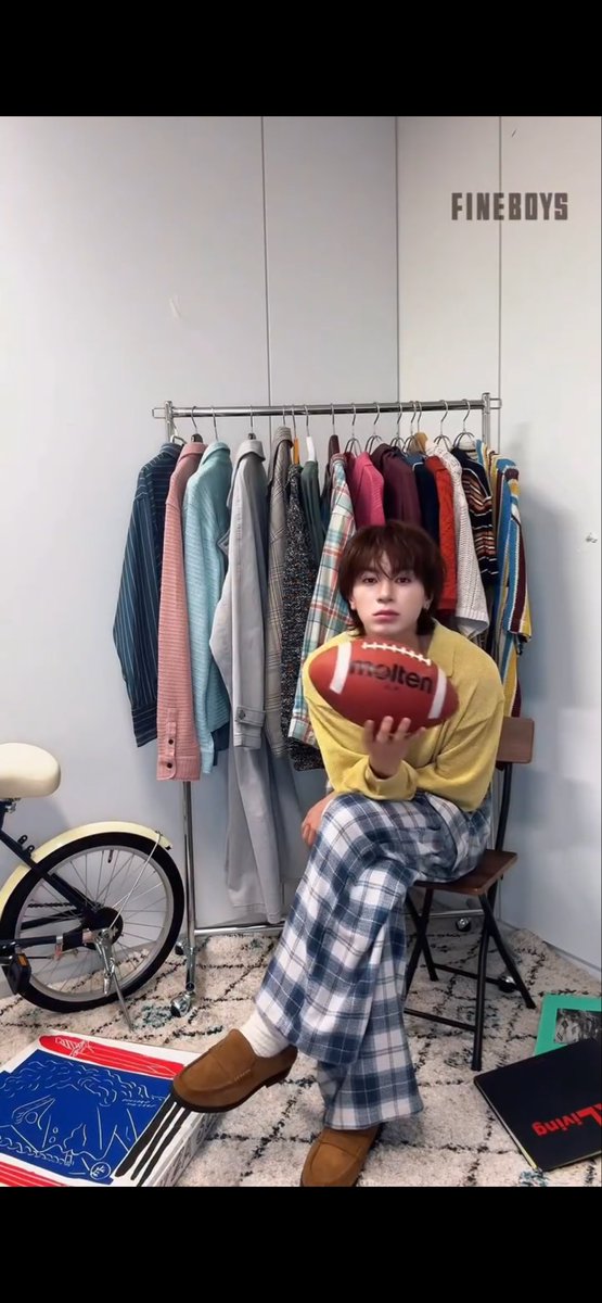 goldpear5's tweet photo. かっこよくって草なんよ
アメフトボール?🏈
いいね👍
#rageblue #fineboys #内田金吾
🔽fineboys instagram reel
https://t.co/LJCxZQy9Dg https://t.co/capUlQ4Z5Q