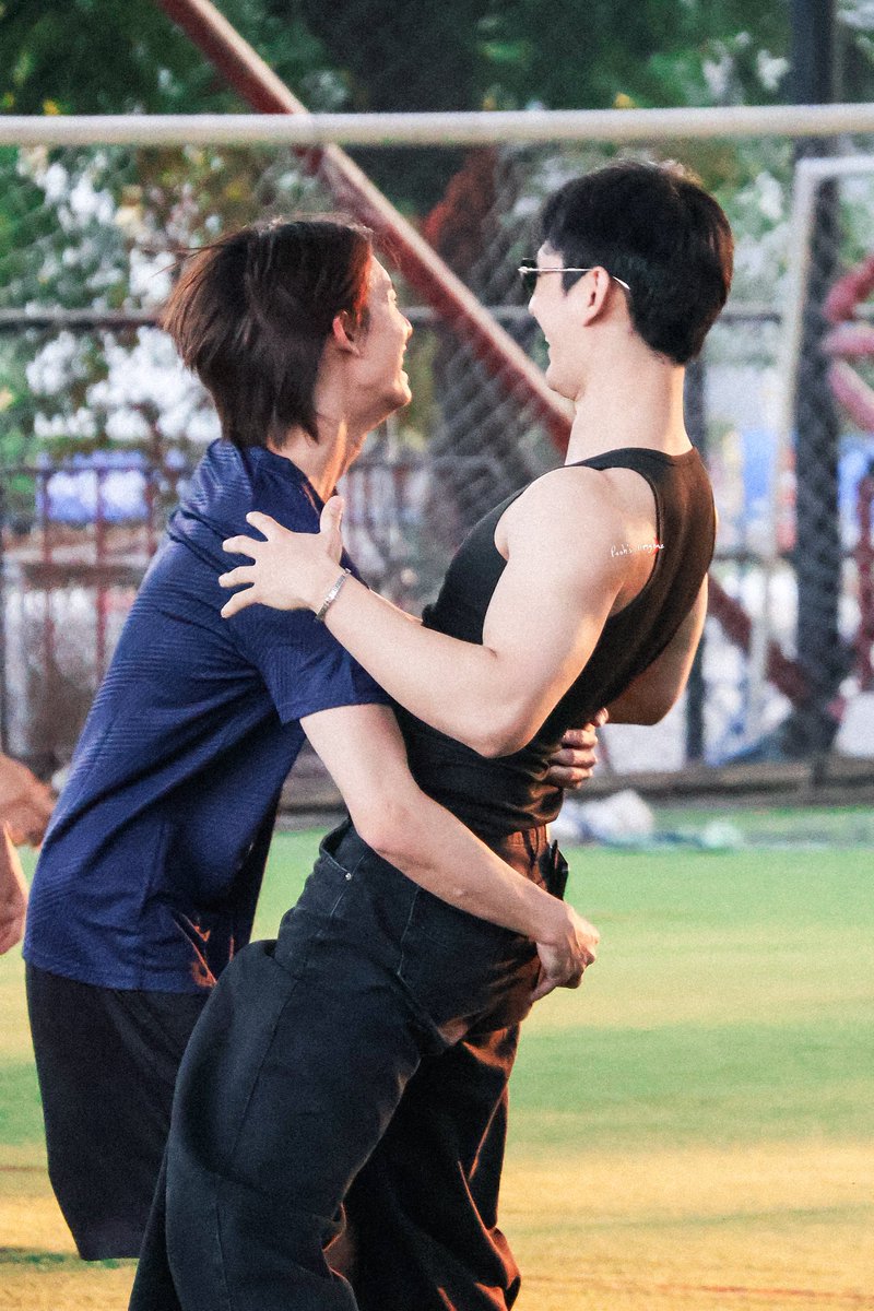 bmybae🌙 tweet media