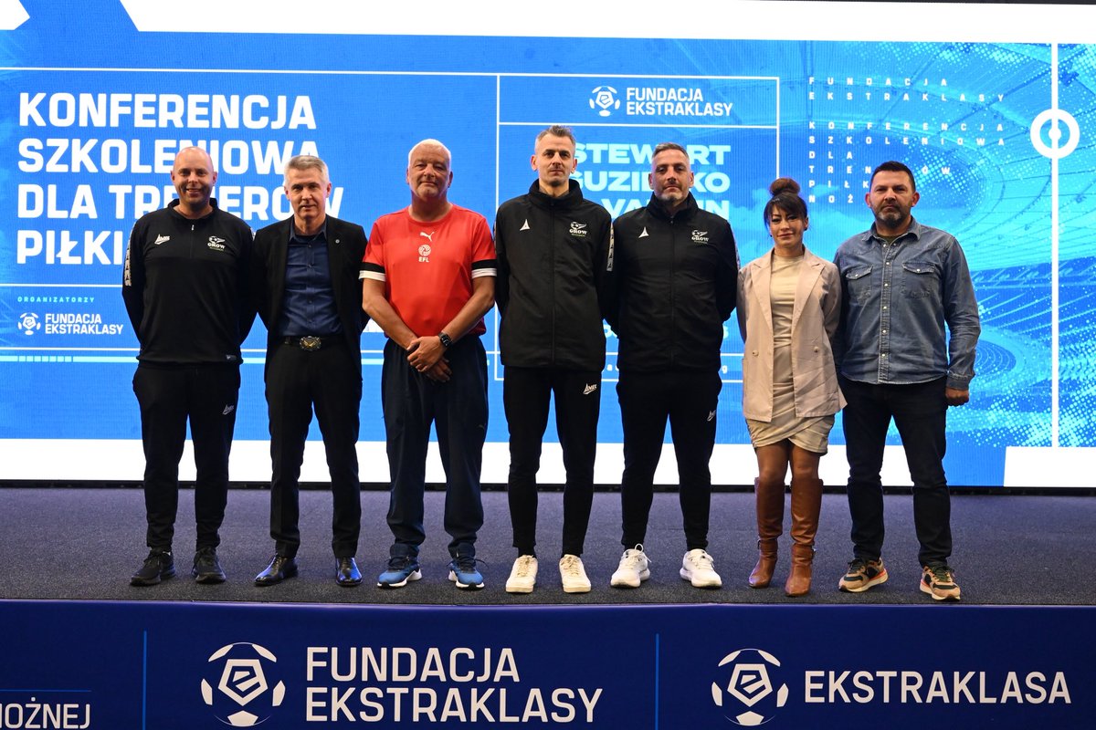 PStewy103's tweet photo. On way home after a great event in Katowice Poland, thank you to Ekstraklasa SA for inviting me to share my experience and knowledge in order to enhance Safeguarding within Polish Football!
#safeguardingeurope https://t.co/x449QYSLq9