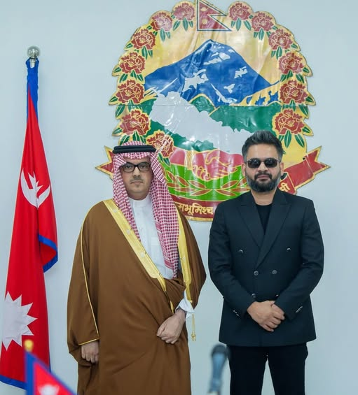 Who is this Imposter?

Why everyone calling him <a href="/VictorPaudelx/">Victor Paudel</a> 😂