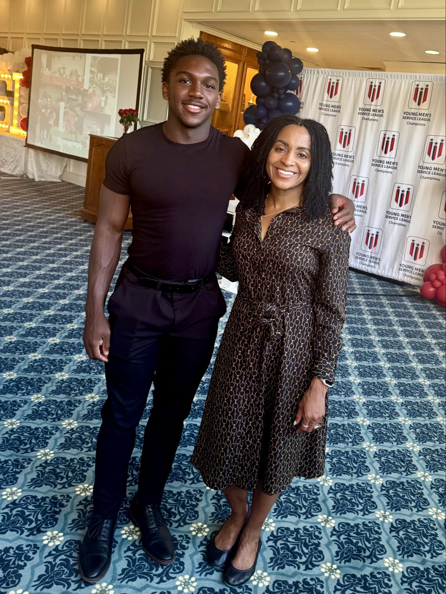 Kim Washington tweet media