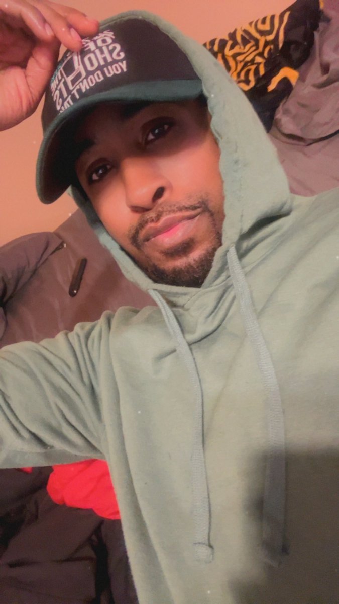 KenCiity tweet media