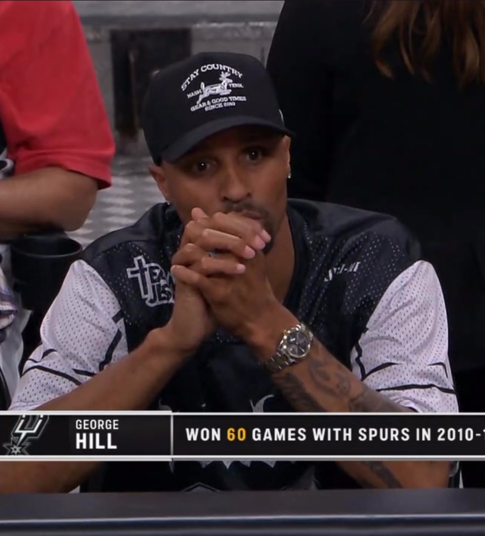 EL ALMIRANTE.
LAMARCUS.
GEORGE HILL.

TODA LA SPURS FAMILY EN CASA 🤍